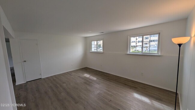 Building Photo - 226 Sawmill Rd