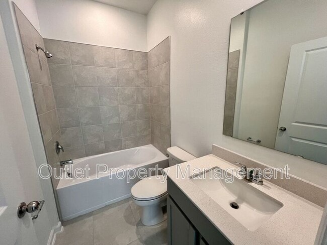 Building Photo - 1521 Peach Crk Dr