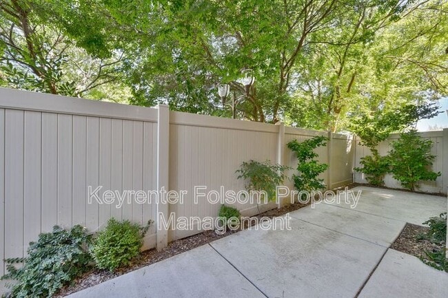Building Photo - 3057 Bernini Pl