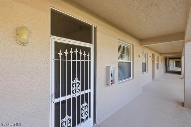 Building Photo - 2700 Cypress Trace Cir