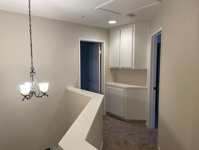 Building Photo - 95 Camino del Oro