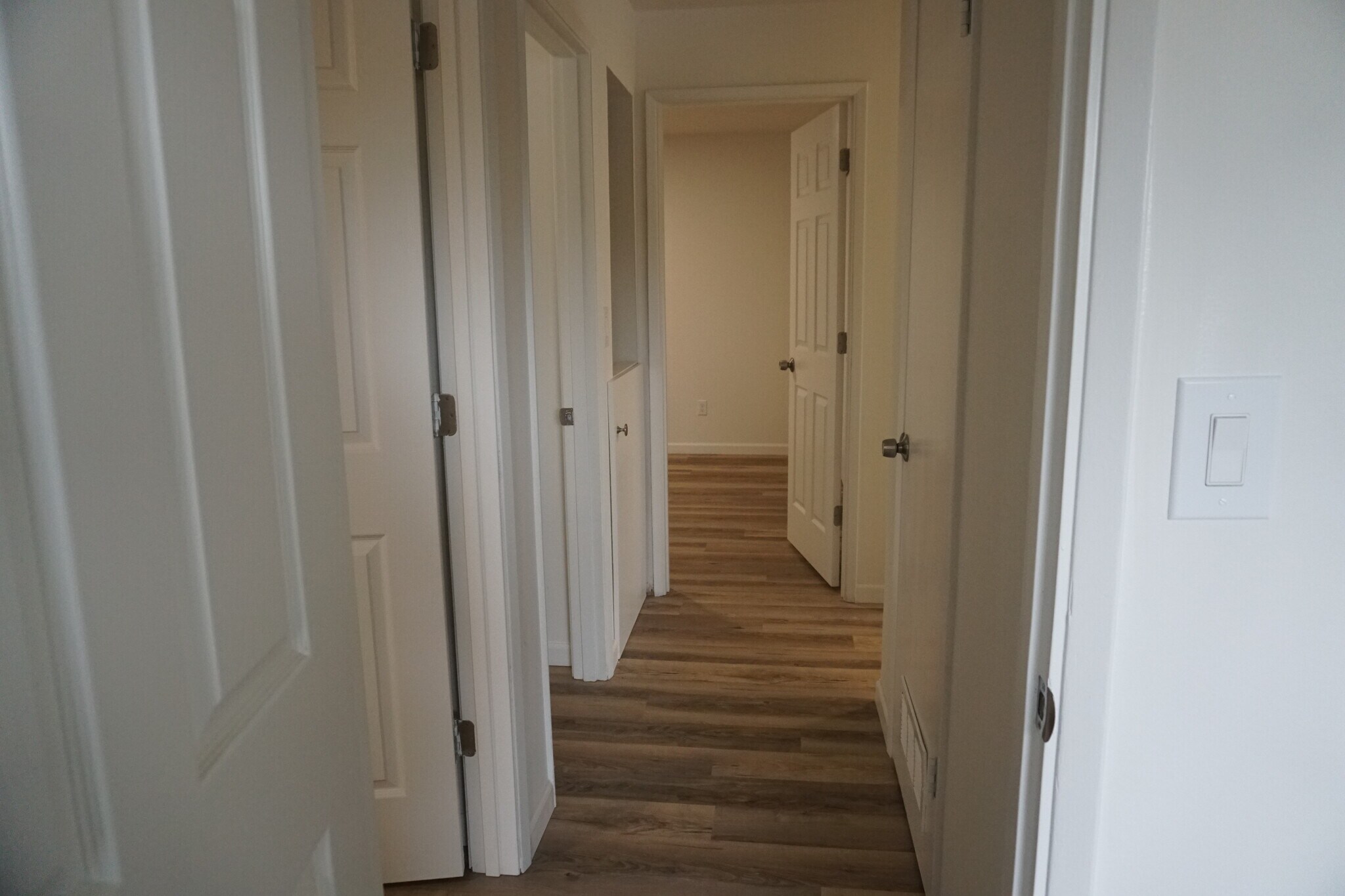 Building Photo - 2521 NE 125th St