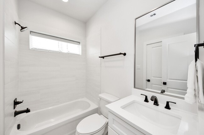 Building Photo - 5502 Wheatley St