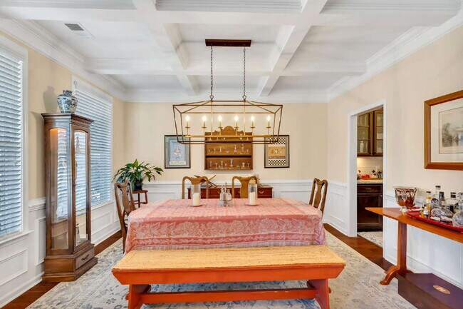 Building Photo - Gigantic Gorgeous Home in Pooler!