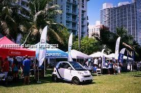 Building Photo - 3340 Pinewalk Dr N