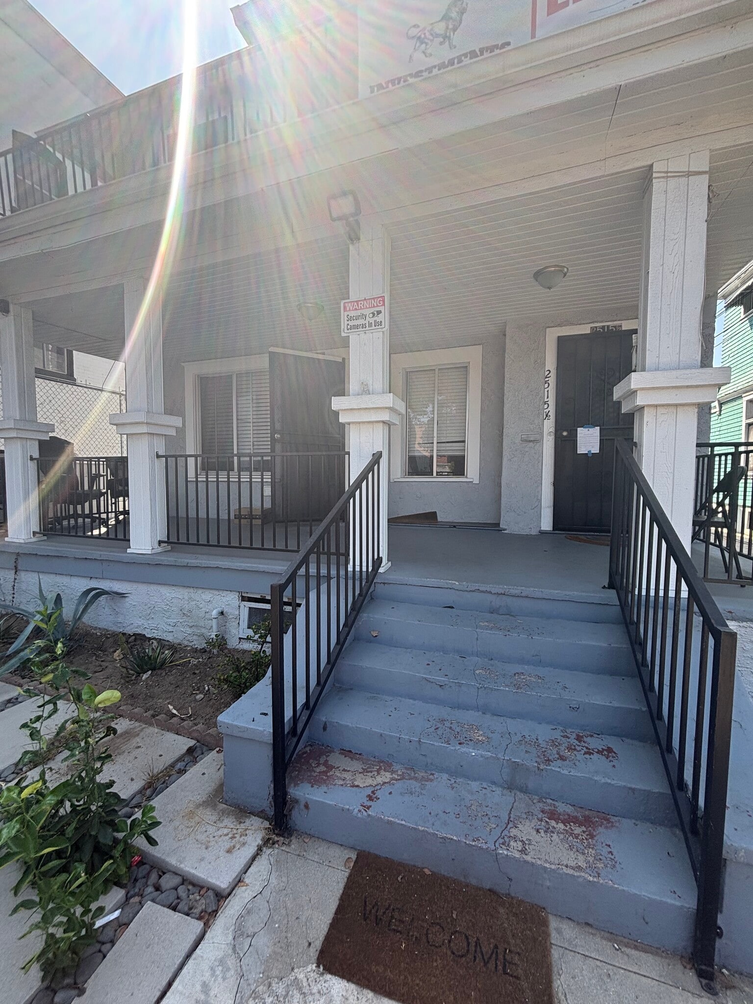 Building Photo - 2515 S Catalina St