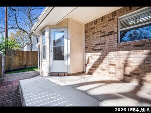 Building Photo - 963 River Rock