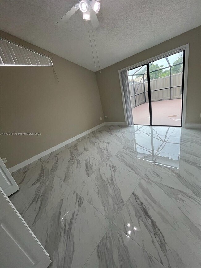 Building Photo - 5416 Eagle Lake Dr