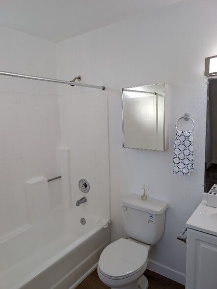 Building Photo - 14249 Friar St