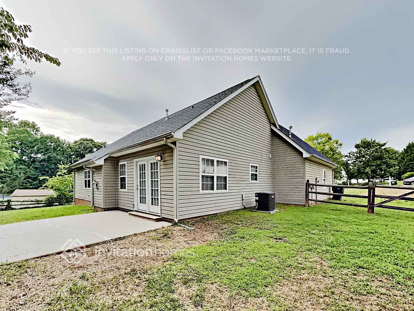 Building Photo - 311 Linsbury Ct
