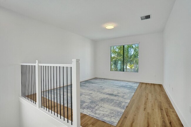 Building Photo - 9140 Silver Marsh Ln