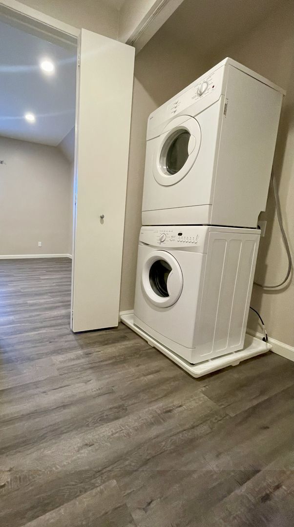 Building Photo - BEAUTIFUL RIVER FRONT CONDO IN THE "RIVER ...