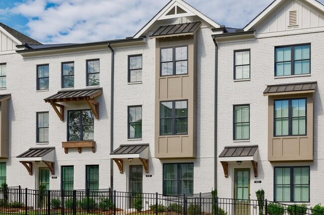 Building Photo - 510 Healy Dr