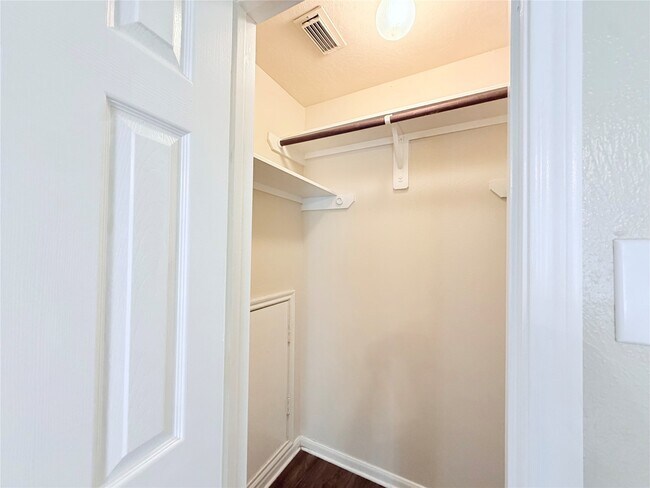 Building Photo - 7403 Bering Landing Dr