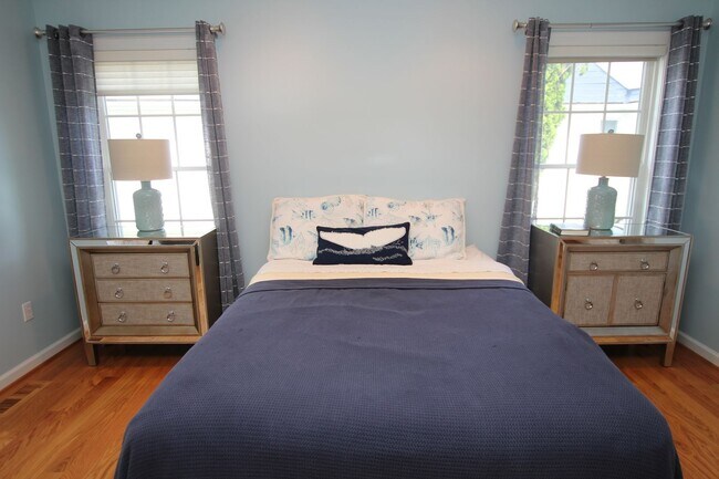 Building Photo - Discover the allure of year-round living i...