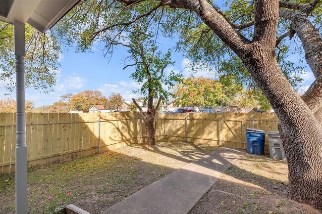 Building Photo - 9611 Bear Paw Trail