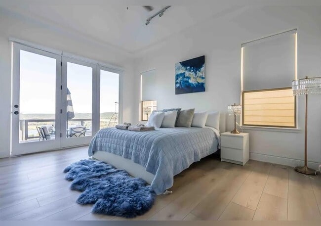 Building Photo - 5924 Lookout Mountain Dr