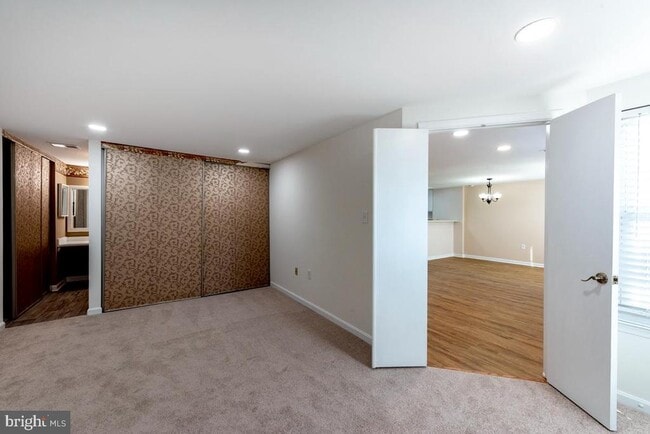 Building Photo - 4356 Pembrook Village Dr