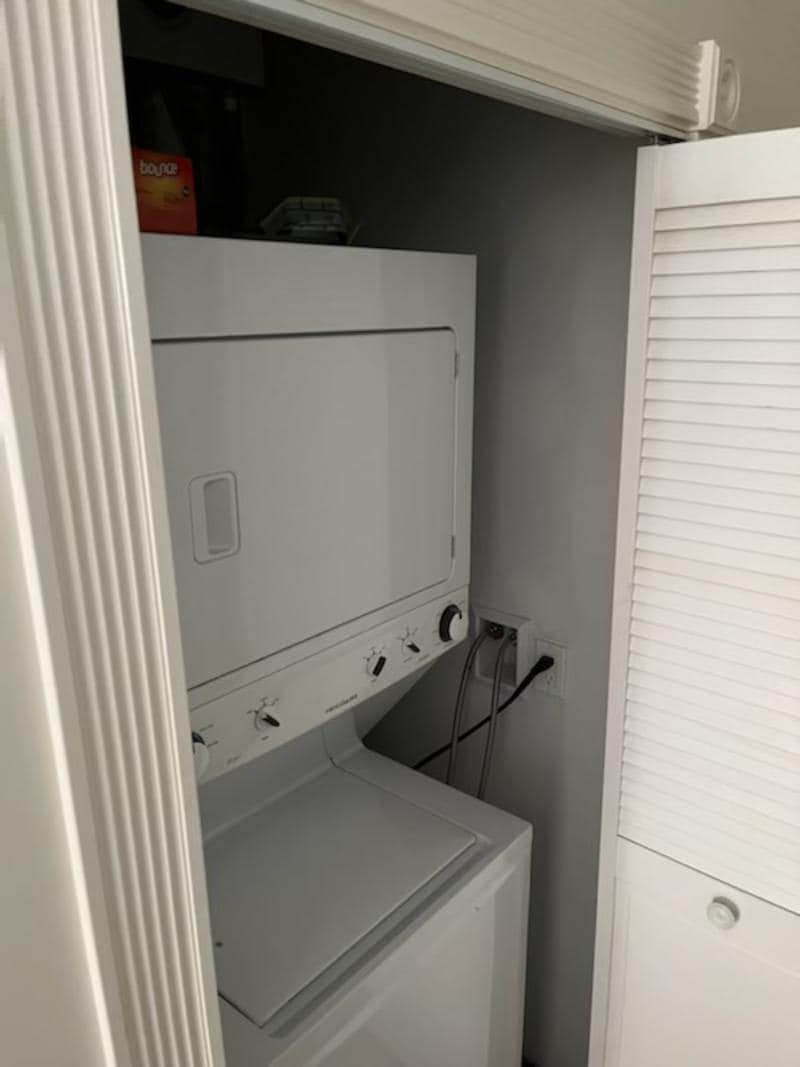 W/D - 45 Stewart Ave