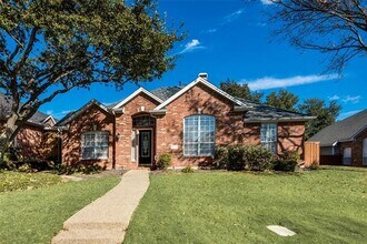 Building Photo - 3635 Eden Dr