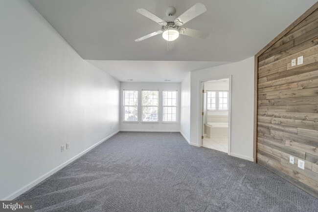 Building Photo - 15972 Canada Goose Loop