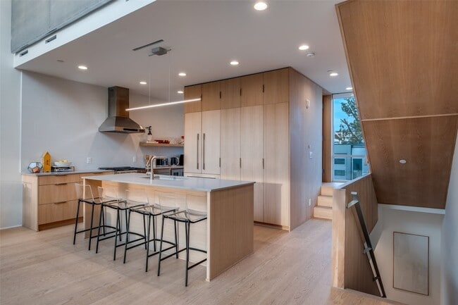 Building Photo - 4626 Coles Manor Pl