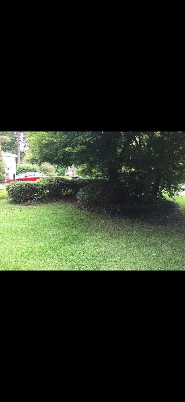 Building Photo - 1601 S 41st St