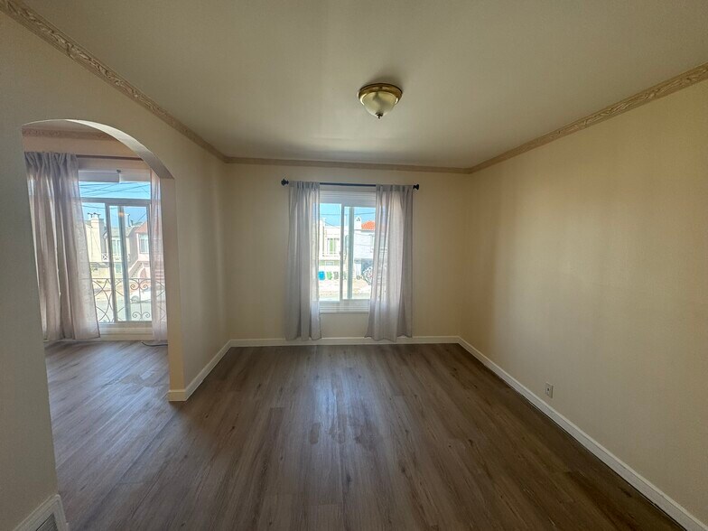 Dining Room - 1606 39th Ave