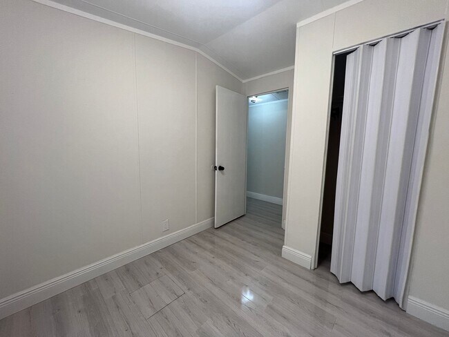 Building Photo - Charming Updated 3-Bedroom Home Near Lake Nona – Move-In Ready!