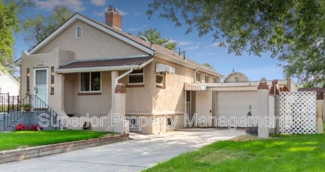 Building Photo - 222 Main St