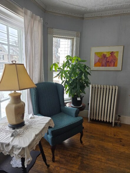 Building Photo - 138 High St