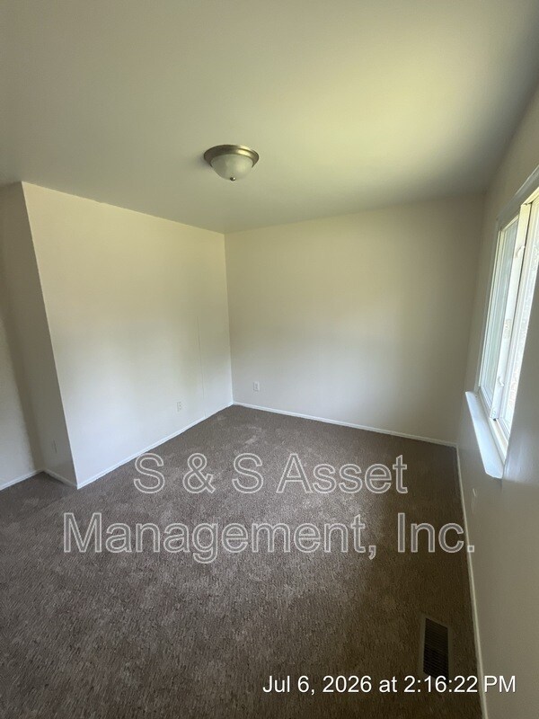 Building Photo - 3324 Danbury Crossroad St