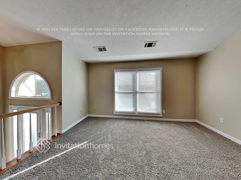 Building Photo - 1369 Field Creek Terrace