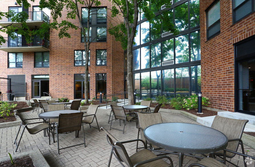 Courtyard - Hancock Square at Arlington Station