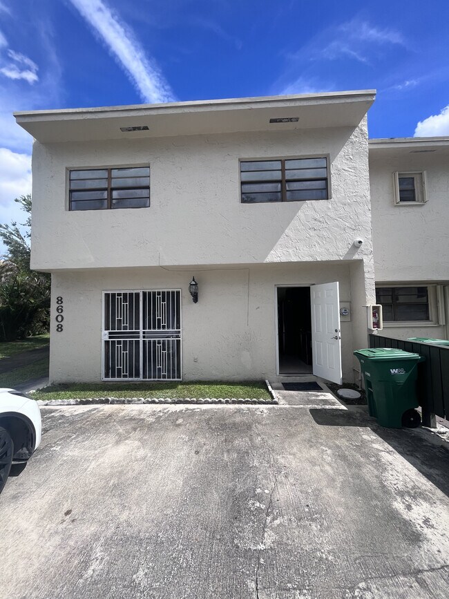 Building Photo - 8608 NW 8th St