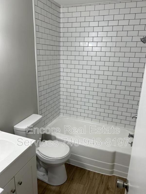 Building Photo - 526 Edgemont Rd