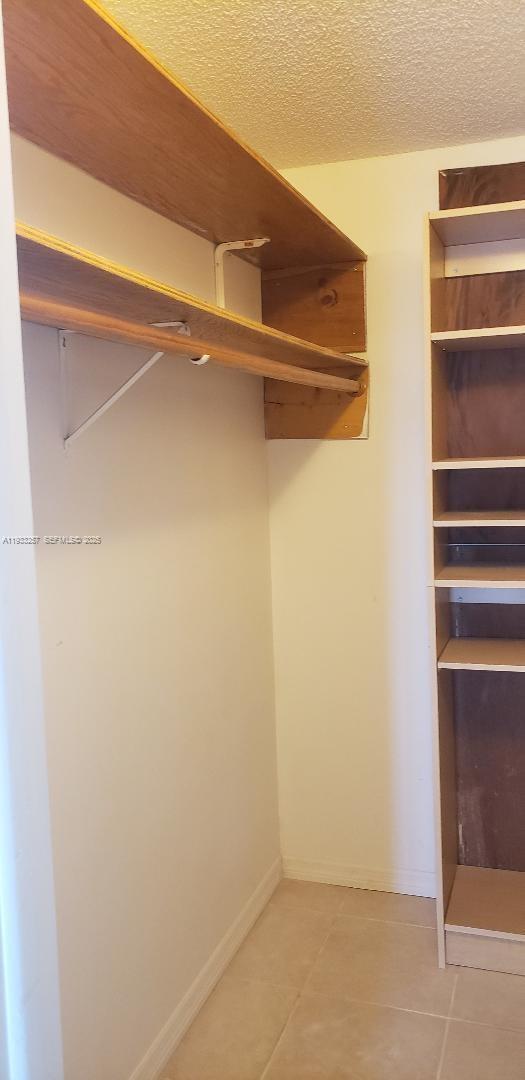 Building Photo - 14840 Naranja Lakes Blvd