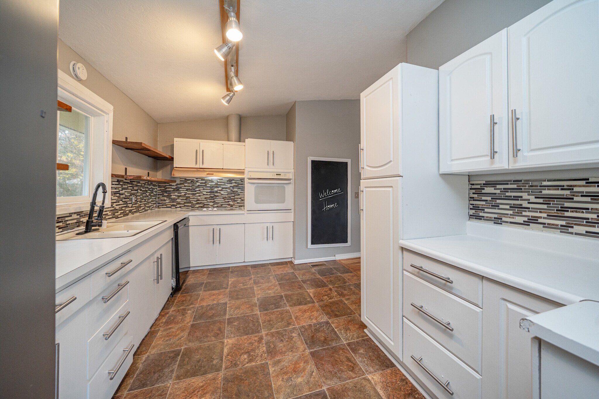 Building Photo - 3512 East Ben Burr Boulevard