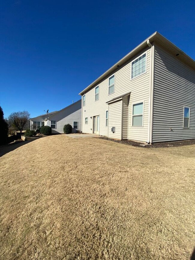 Building Photo - COMING SOON!! Five Forks area of Simpsonvi...