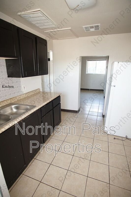 Building Photo - 411 Dodge Rd