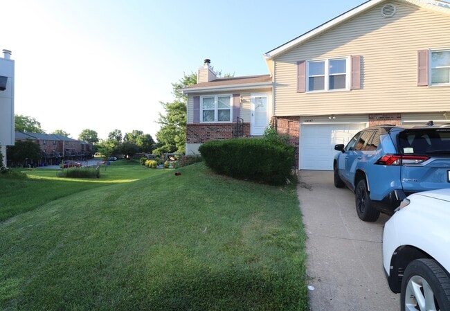 Building Photo - 13847 S Alden Ct