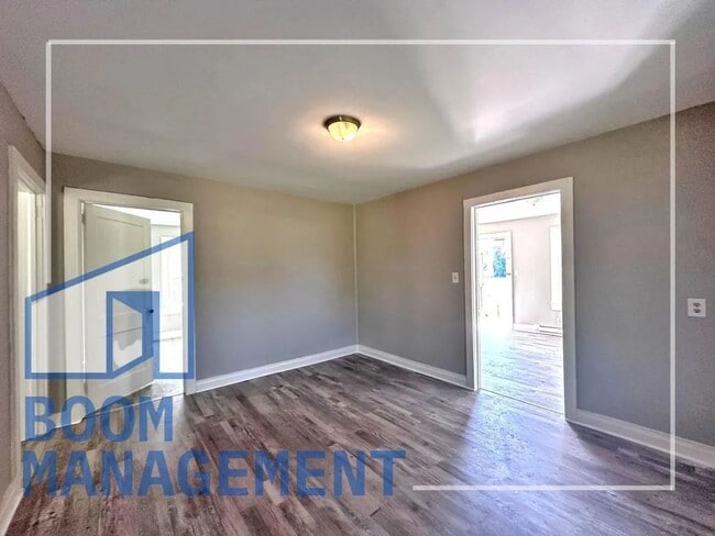 Building Photo - 1867 Warrenton Rd