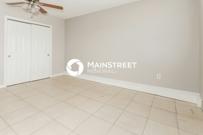 Building Photo - 3 Bedroom Pet-Friendly Home in Port St Lucie, FL with Main Street Renewal