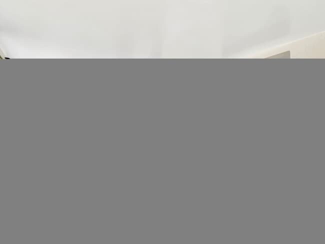 Building Photo - 544 W 17th Pl