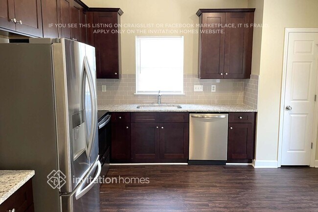 Building Photo - 847 Anchor Way NE