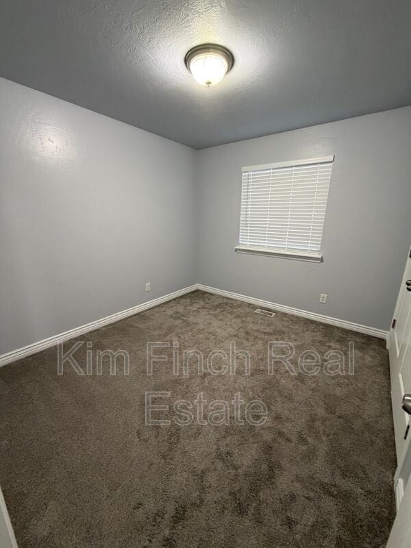 Building Photo - 2389 Hitching Post Dr