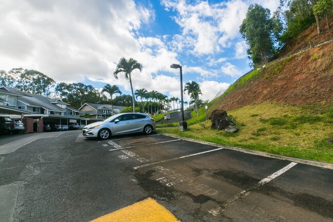 Building Photo - 95-270 Waikalani Dr. #I204