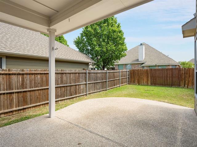 Building Photo - 4901 Newbridge Dr