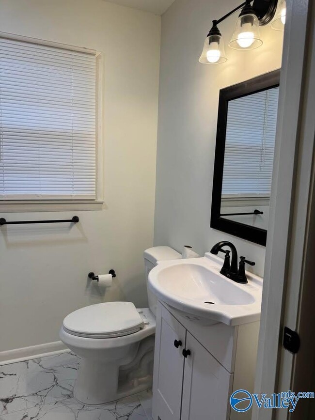 Building Photo - 4125 Arlington Rd NW