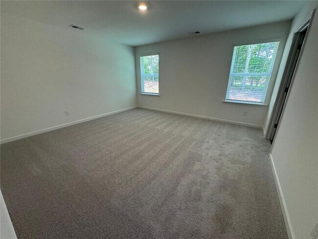 Building Photo - 396 Red Dragon Dr